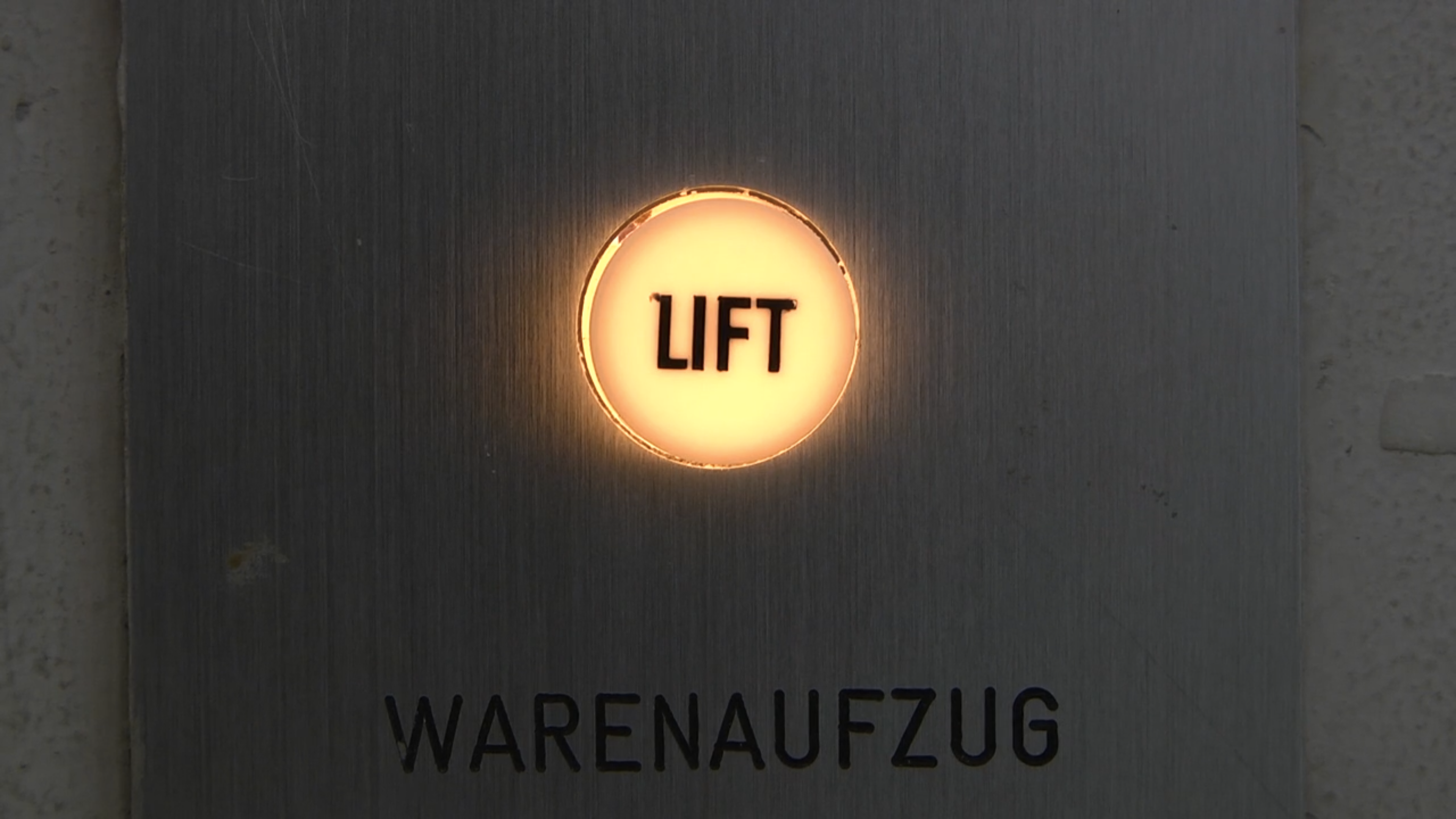 Türen, Fenster, Schwellen #1- -LIFT-